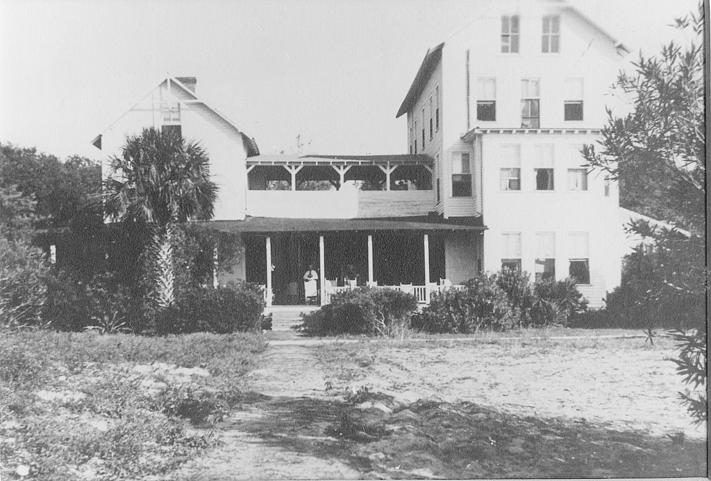 Arnold House.jpg